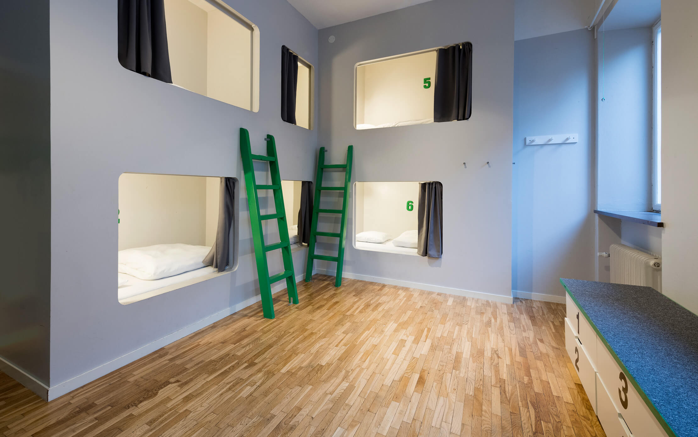 Rum med sovalkover på Winstrup Hotell och Hostel